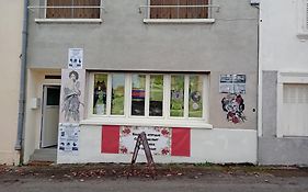 Chambres D Hotes Le Labyrinthe Du Peintre